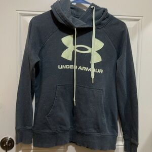 Women’s Under Armour hoodie Extra Small.